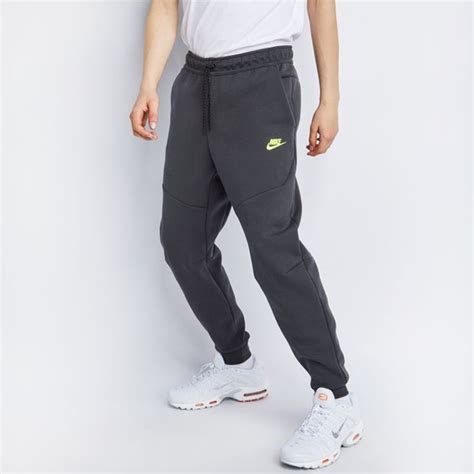 nike tech fleece wit grijs|Nike tech heren broeken.